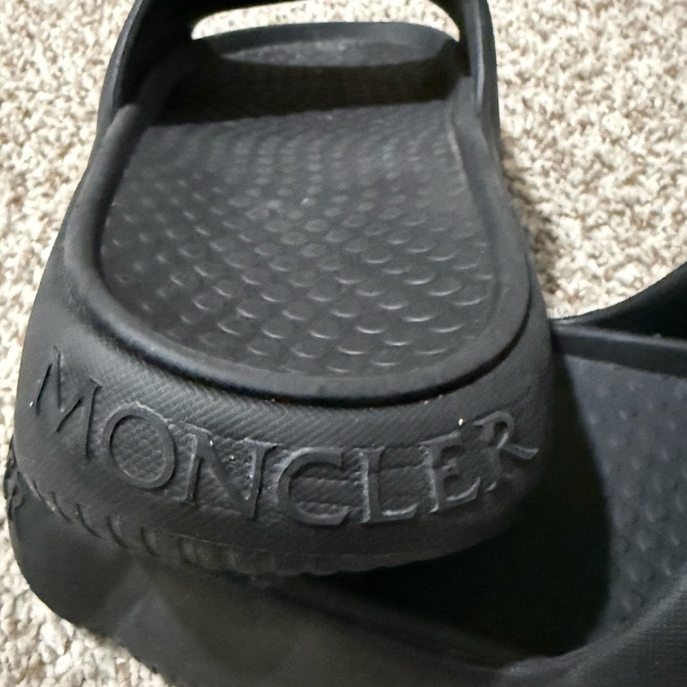 Moncler Black Padded Logo Slide Sandals size 7.5 US 38 EU - Picture 5 of 5